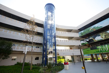 proyecto de elevador instalado en Colegio inglés