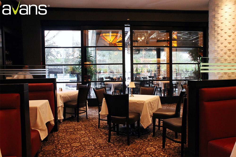 proyecto puertas instaladas en Capital Grille